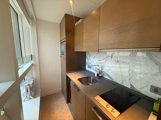 Shek Tong Tsui - Eight South Lane 03