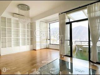 Repulse Bay - The Beachfront 04