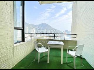 Repulse Bay - The Beachfront 06