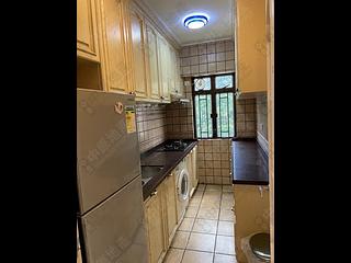 Mid Levels Central - Ying Fai Court 04
