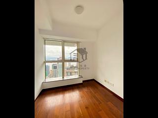 Soho - Centrestage Block 2 06