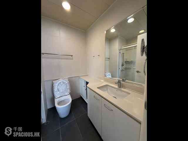 Jardines Lookout - Cavendish Heights Block 3 14
