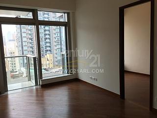 Wan Chai - The Avenue Phase 2 03