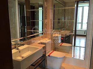 Wan Chai - The Avenue Phase 2 04
