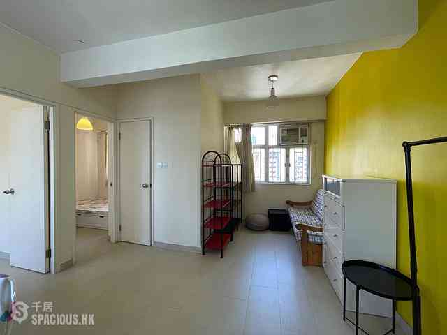 Shek Tong Tsui - Sun Shing Building 02