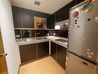 Wan Chai - Convention Plaza Apartments 02