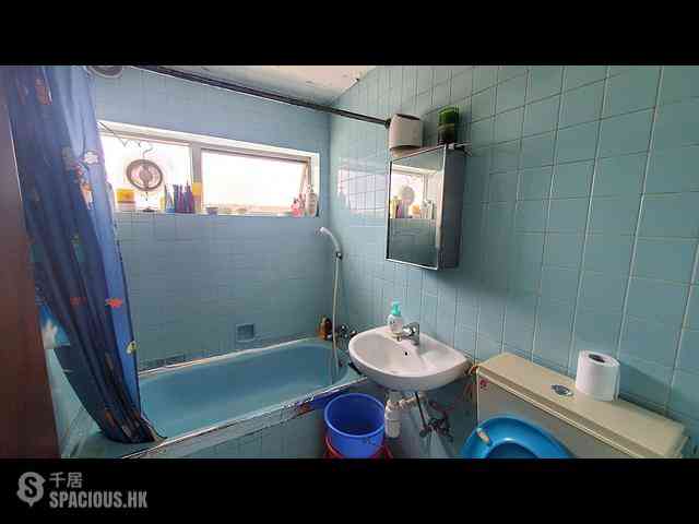 Quarry Bay - Westlands Gardens 07