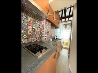 Sai Ying Pun - Koosing Building 08