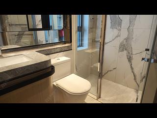 Pak Shek Kok - St Martin Phase 1 Tower 7 03