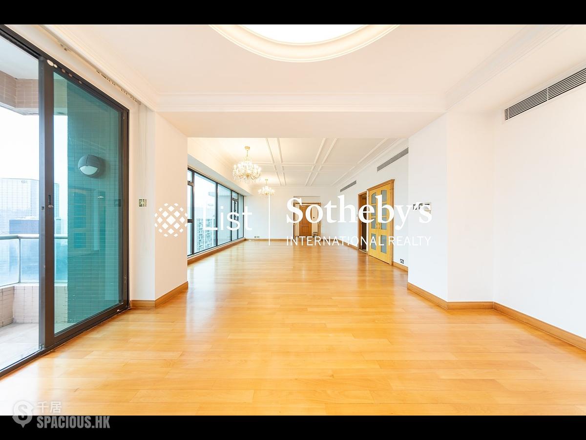 Mid Levels Central - Fairlane Tower 01