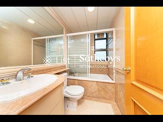 Mid Levels Central - Fairlane Tower 15