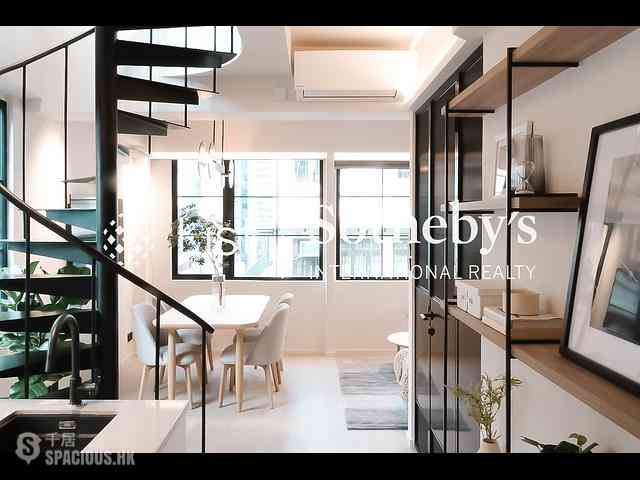 Central - 52, Gage Street 04