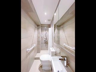 Mid Levels Central - Kam Fai Mansion 09
