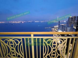 Kennedy Town - The Merton 03