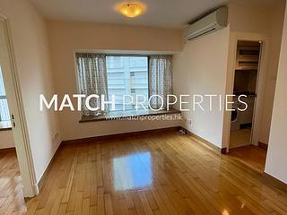 Sheung Wan - Queen's Terrace 02
