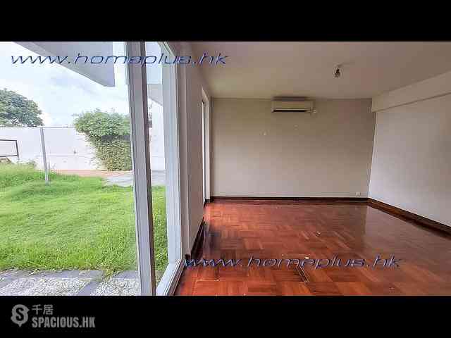 Clear Water Bay - Bayside Villas 05
