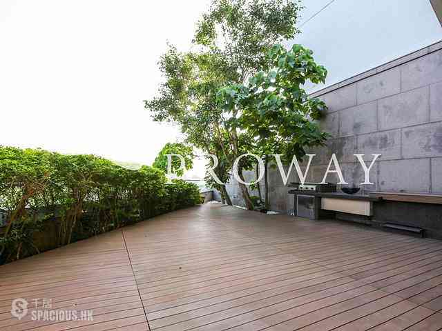 Chung Hom Kok - 33, Cape Road 01