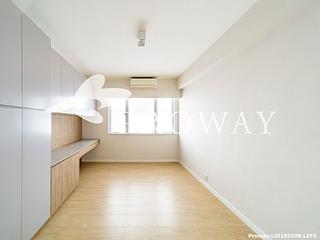 Mid Levels West - Hong Kong Garden 10
