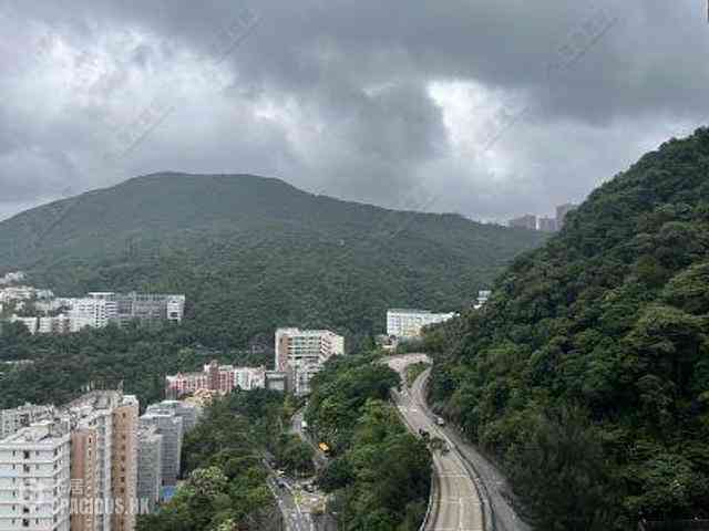 司徒拔道 - 蔚豪苑B座 03