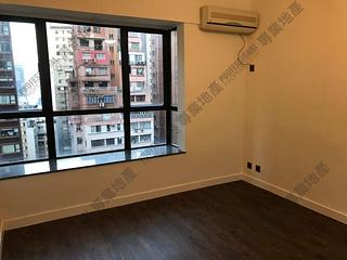 Mid Levels Central - Elegant Terrace 13