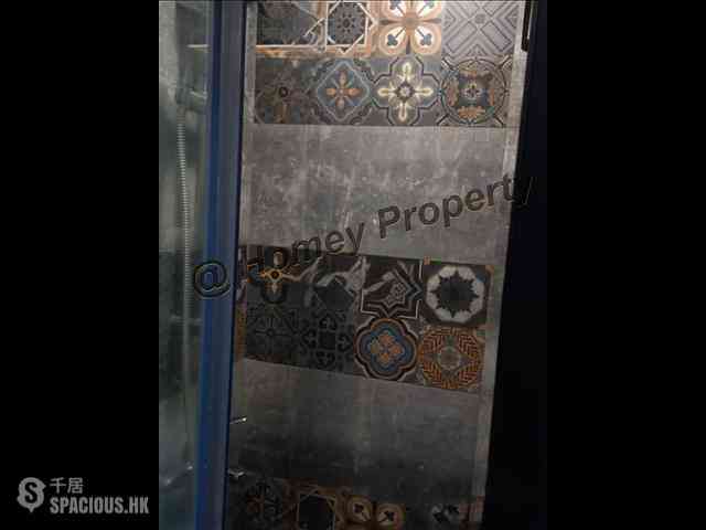 North Point - 24, Peacock Road 01