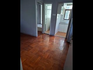 Poho - 176-178, Hollywood Road 02