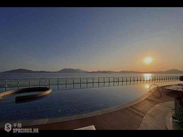 Ap Lei Chau - The Corniche Tower 1 01