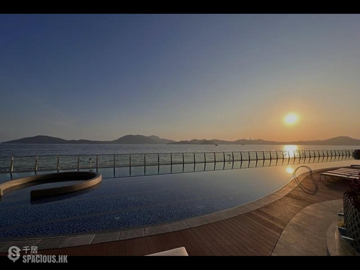 Ap Lei Chau - The Corniche Tower 6 01