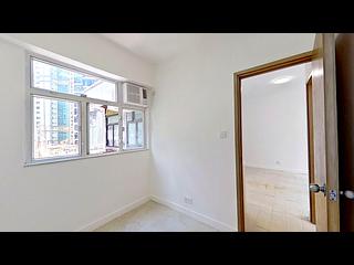 Sai Ying Pun - Yue Tak House 13