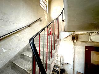 Sai Ying Pun - Yue Tak House 21
