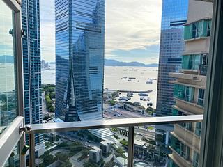 West Kowloon - The Waterfront 02