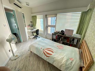 West Kowloon - The Waterfront 23