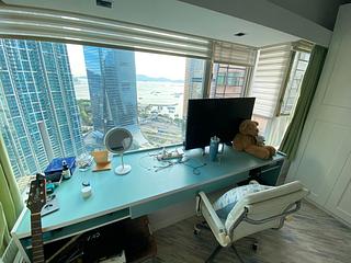 West Kowloon - The Waterfront 19