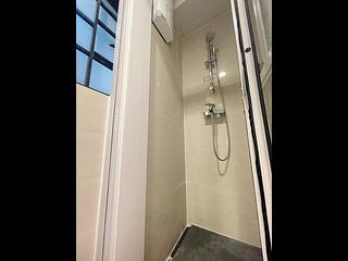 Sheung Wan - 64, Bonham Strand 14