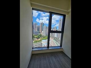 Sai Ying Pun - The Queens 04