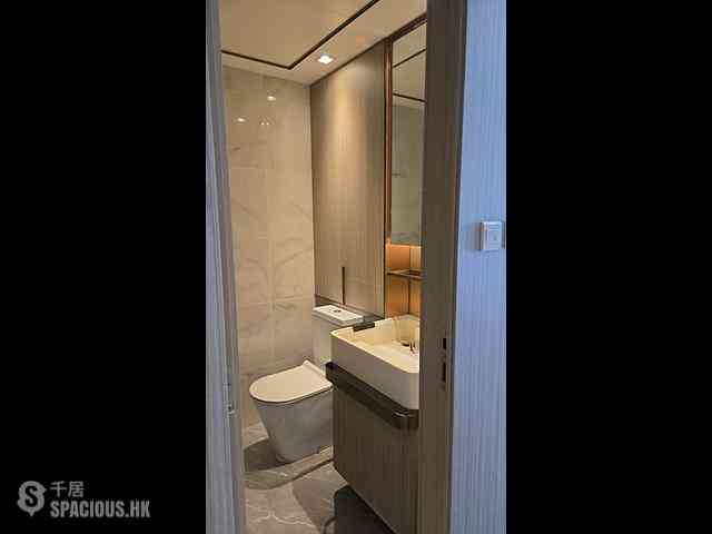 Shau Kei Wan - Lime Gala Block 1A 07