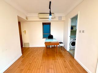 Tung Chung - Caribbean Coast Phase 2 Albany Cove Tower 7 02