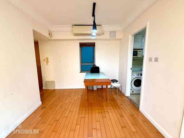 Tung Chung - Caribbean Coast Phase 2 Albany Cove Tower 7 02