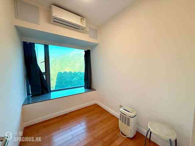 Tung Chung - Caribbean Coast Phase 2 Albany Cove Tower 7 04