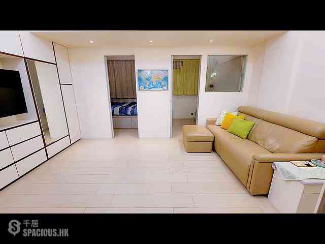Wan Chai - Wing Fai Mansion 01