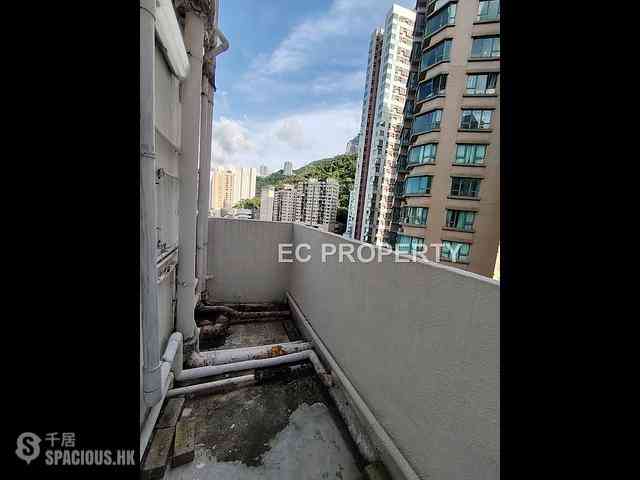 Wan Chai - Vincent Mansion 09