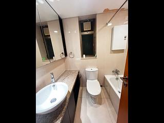 Wan Chai - The Zenith Phase 1 Block 2 04