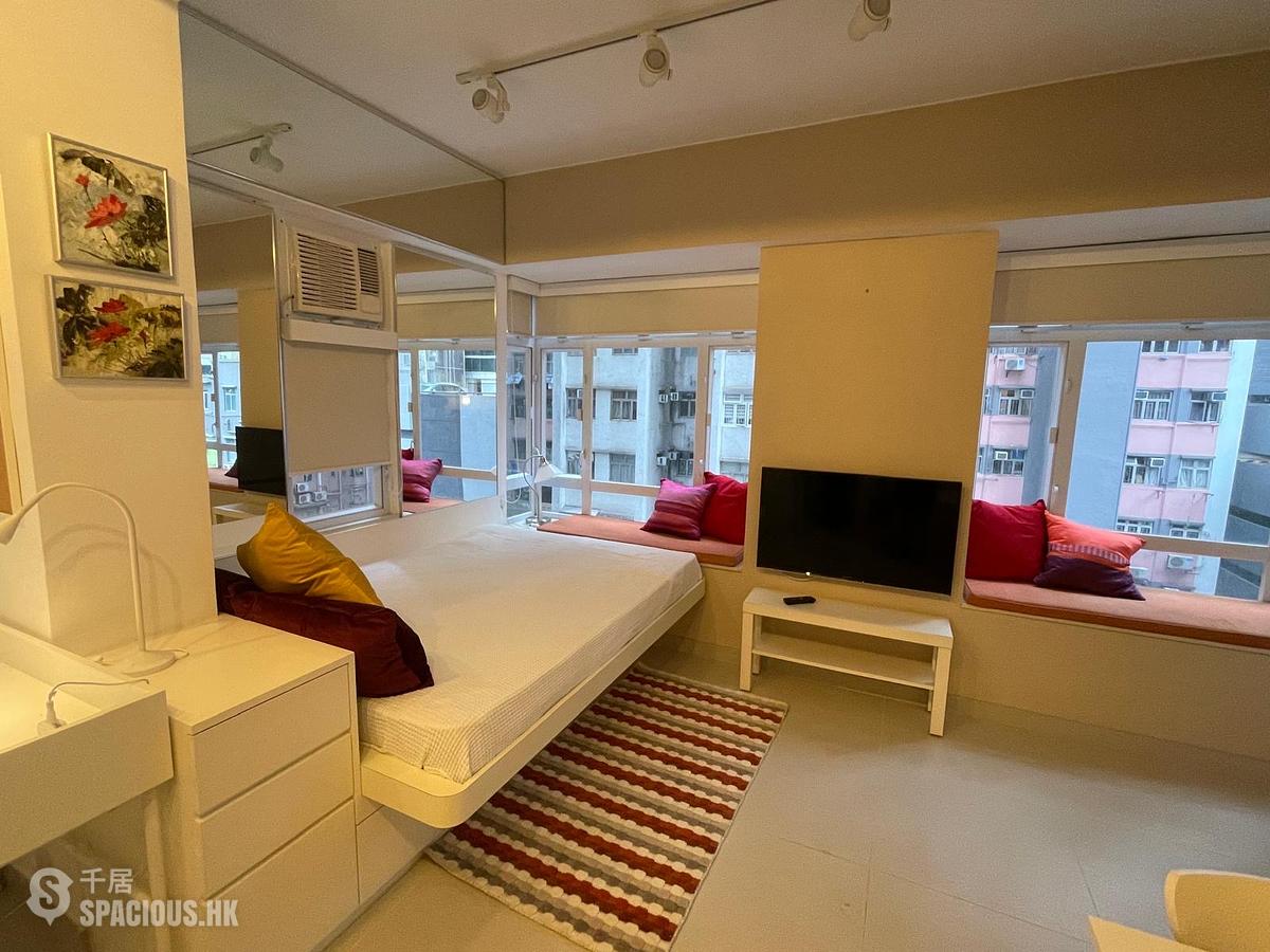 Causeway Bay - Hoi Hing Building 01