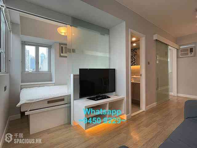 Sai Ying Pun - Fung King Court 01