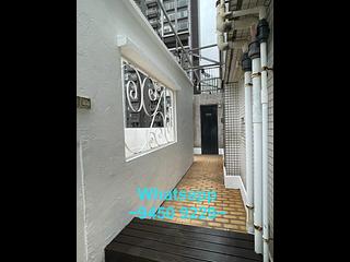 Sai Ying Pun - Fung King Court 09