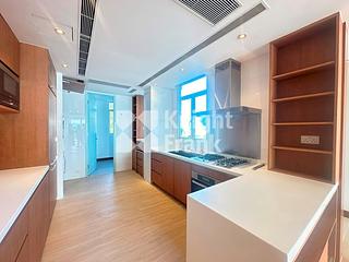 Chung Hom Kok - Hillgrove 04
