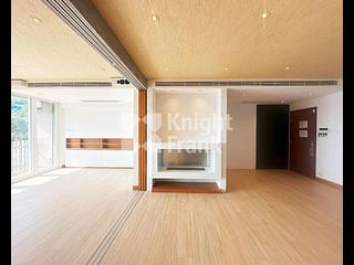 Chung Hom Kok - Hillgrove 12