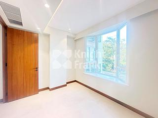 Chung Hom Kok - Hillgrove 13
