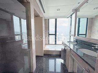 Mid Levels Central - The Harbourview 07
