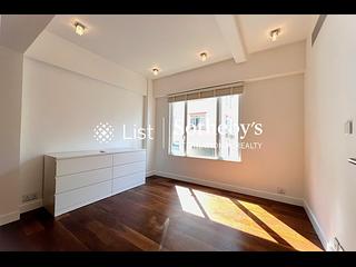 Happy Valley - 9, Broom Road 10